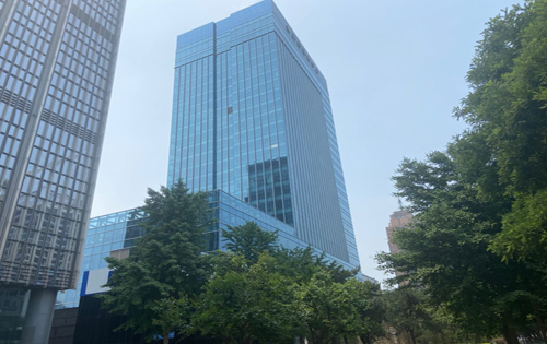 英皇集团中心-坐落在长安街的多功能高效建筑