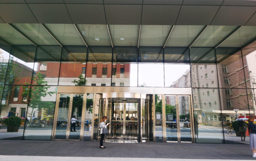 2019年第三季度中国写字楼出租市场市场承压，二线城市租金普遍下降