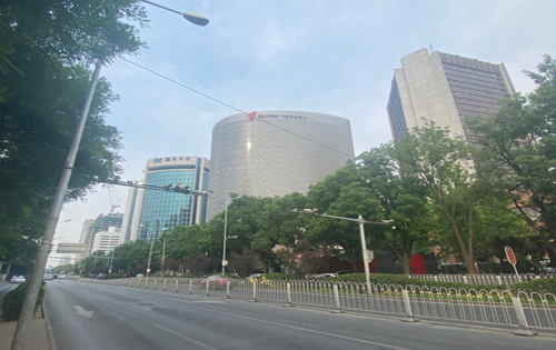 燕莎盛世大厦外立面