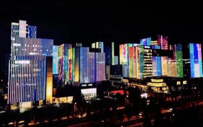 中关村壹号用灯光秀，展现科技强国梦