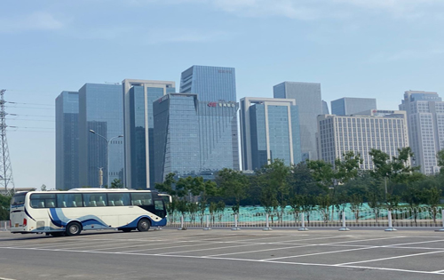 新力量标准引领榜样典范，致敬中国地产未来新力量
