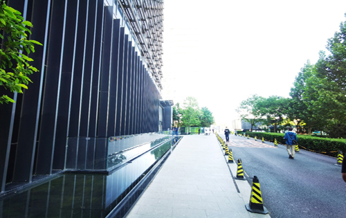 上海陆家嘴写字楼出租率达86.7% 回升至疫前水平