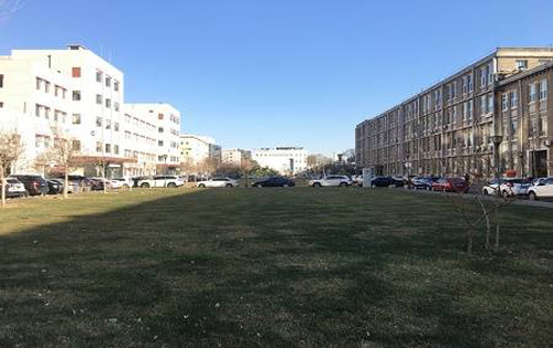 兆维工业园内景