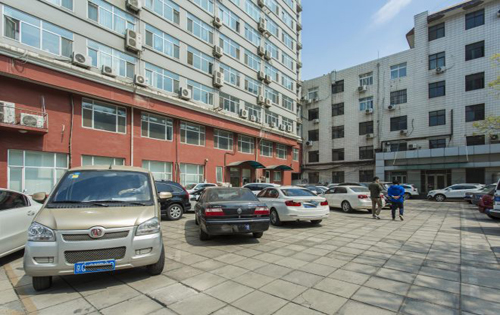华玉大厦侧立面
